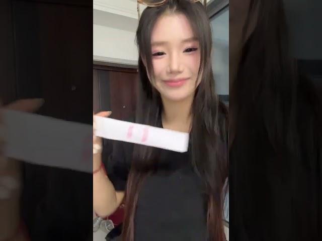 精致女大怀孕了 怎们办 …#情侣日常 #一直在一起的人才值得炫耀