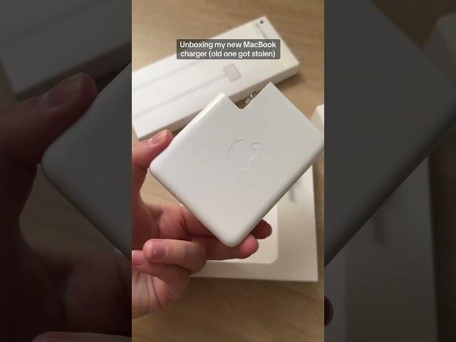 #Unbox my new MacBook charger with me #hanselah #unboxing #appleproduct #unboxingvideo #unboxingasmr