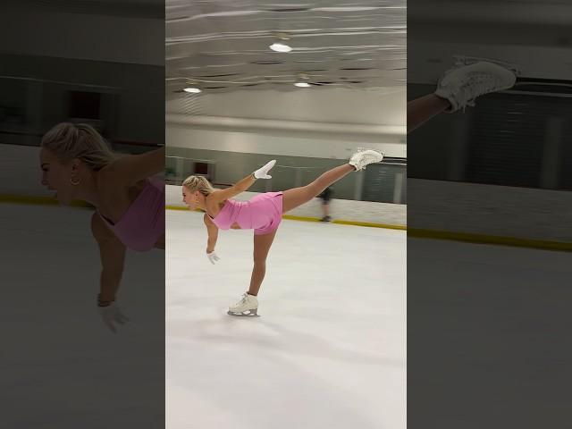  #iceskating #figureskating #figureskater #iceskate #shorts #shortsvideo #iceskater