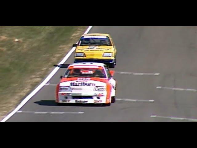 4K Qld Highway Patrol at Bathurst in 1984 - The ultimate BT1 Commodore in pursuit of Peter Brock