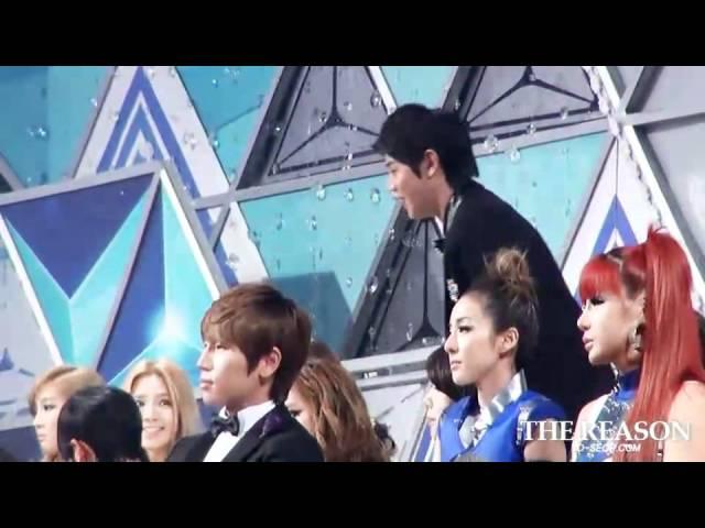 [Fancam] 111229 BEAST Yoseob - Share a chair To B1A4  @ 2011 SBS Gayo Daejun