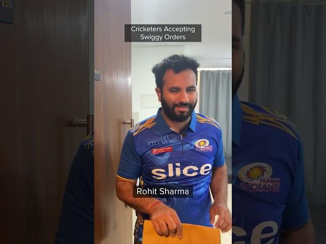 MS Dhoni, Virat Kohli, Rohit Sharma and More Accepting Food Orders #shorts #food  #ipl