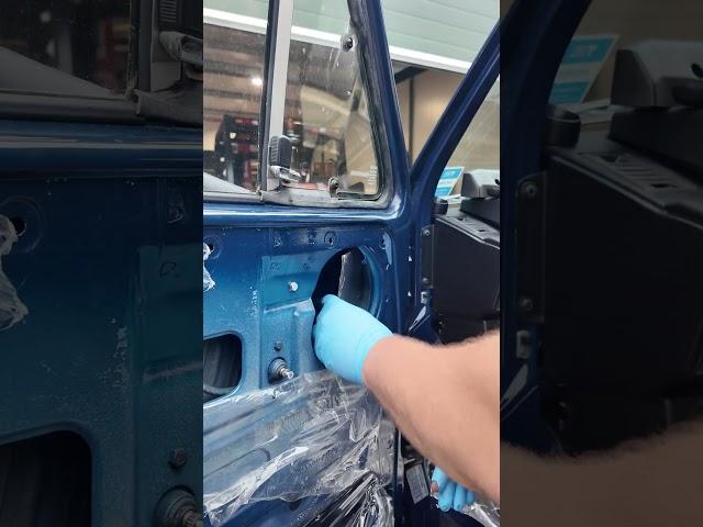 See (and hear) the difference! Deadsound has you covered #t25 #volkswagen #custom #diy #shc