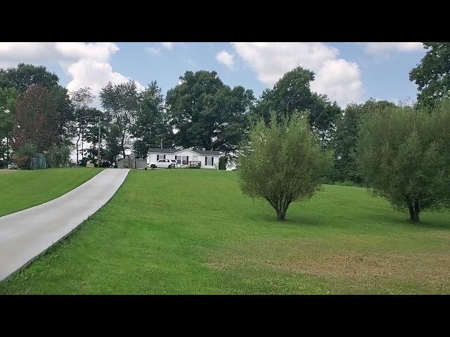 Homes for sale in Meade County Ky:  20 Country Ct, Vine Grove