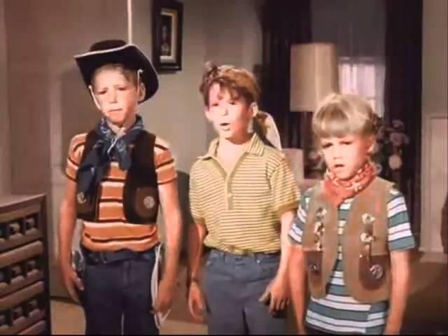 Agnes Moorehead - I'm a WITCH!!!