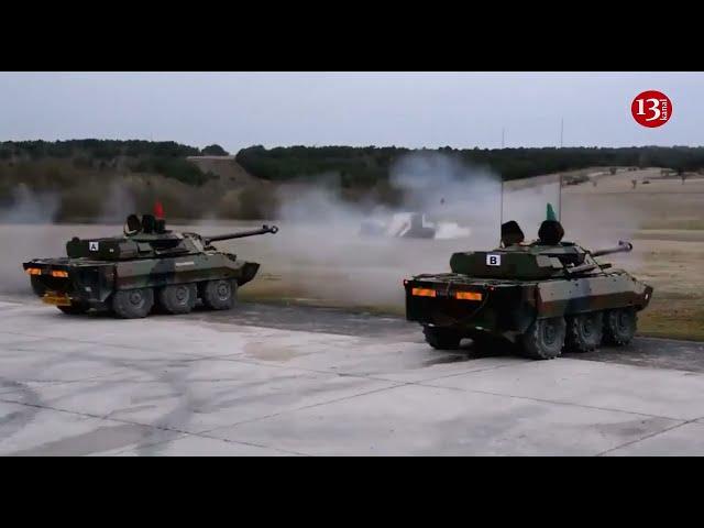 Images of AMX-10 RC battle tanks that France will send to Ukraine