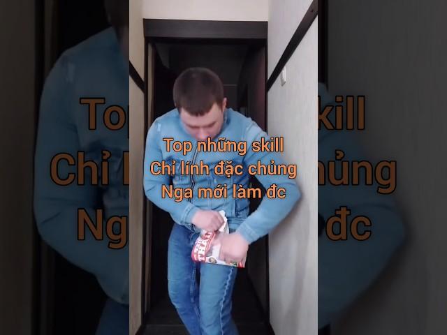 Top những skill chỉ lính đặc chủng Nga mới làm được - Bẻ đôi hai cái chảo, xé đôi 5 quyển vở