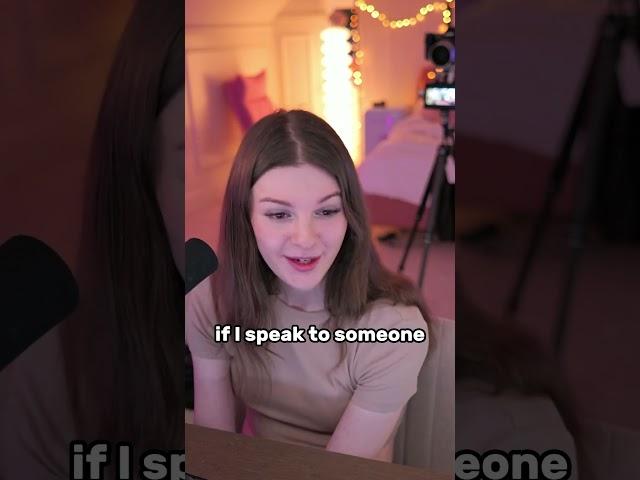 Finnster talks in public with her "normal" voice and this happens...  #f1nn5ter #twitch #finnster