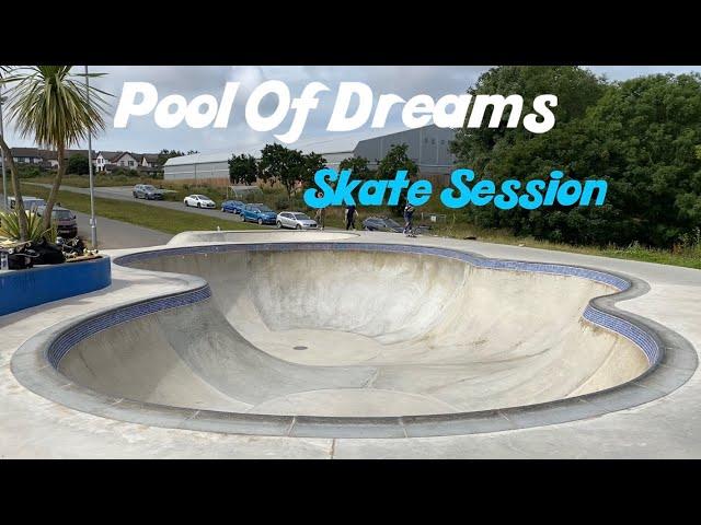 Return To Concrete Waves, Pool Skateboarding  Session With The Dudes