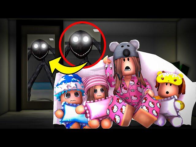 We Went To A CREEPY SLEEPOVER With Our BABY PLUSHIES..(Brookhaven)