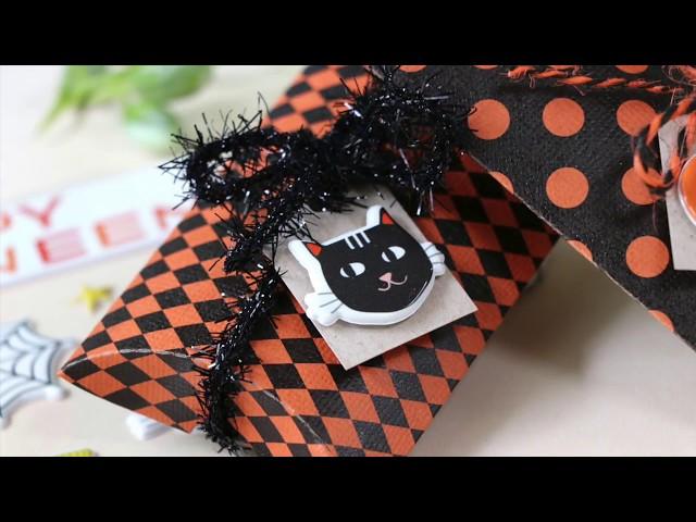 Laura Bassen Showcasing the Limited Edition Simon Says Stamp Halloween Card Kit CREEPY CUTE