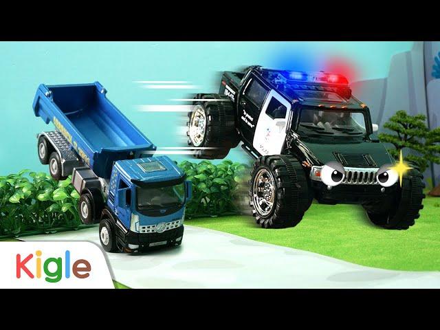 Mobil Mainan Anak-anak | Mobil Polisi Berubah menjadi Mobil Monster | Kigle TV Indonesia