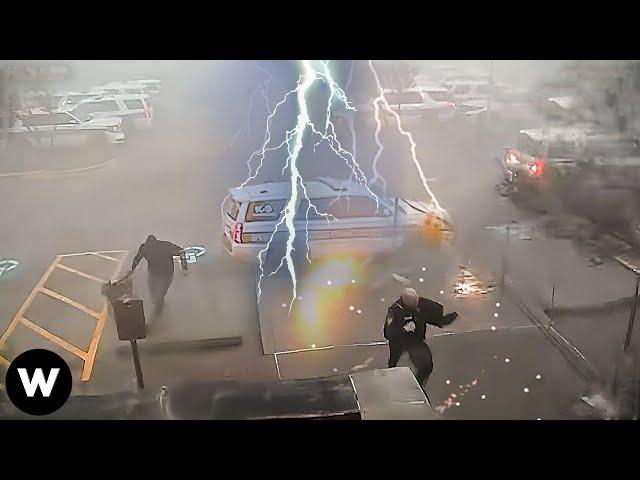 Tragic! Most Extreme Lightning Strikes Caught on Camera That Will Test Your Courage