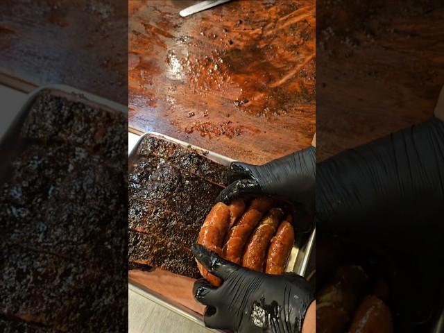#brisket #porkribs #sausage #dinner #texas #bbq #barbecue #estoesbbq #arre #arlington 