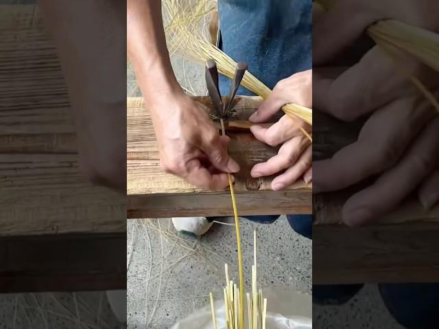 Watch a Master Weave a Bamboo Basket! #working #craftsman