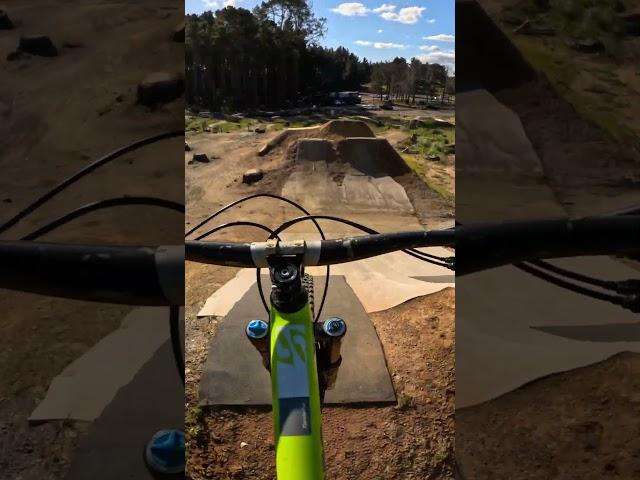 Can't make the last corner to clear the jump line. Airfield Woodhill, Auckland. #mtbjumps #mtblife