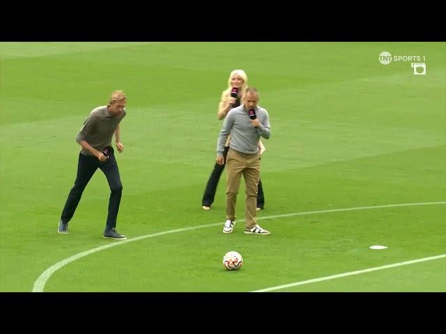 Peter Crouch Crossbar Challenge