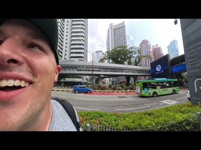 Malaysia First Impressions Vlog - Walking Around Kuala Lumpur (KLCC Park)