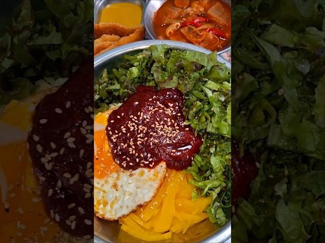 간단하게 비빔면 어때요?🫴#상추가넘많아#후딱#한끼#비빔면##Let's eat spicy bibim noodles with lettuce