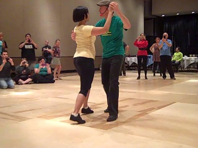 Bolero Bachata with Adam Taub