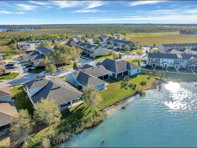 Lakefront Home For Sale Near Disney in Groveland, Florida