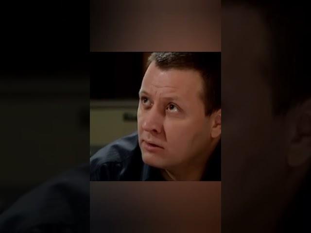 Безбашенный подполковник Карпов приняли за взятку. #shorts #shorts
