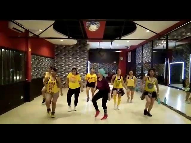 #LA DIABLA  Cumbia  / ZUMBA