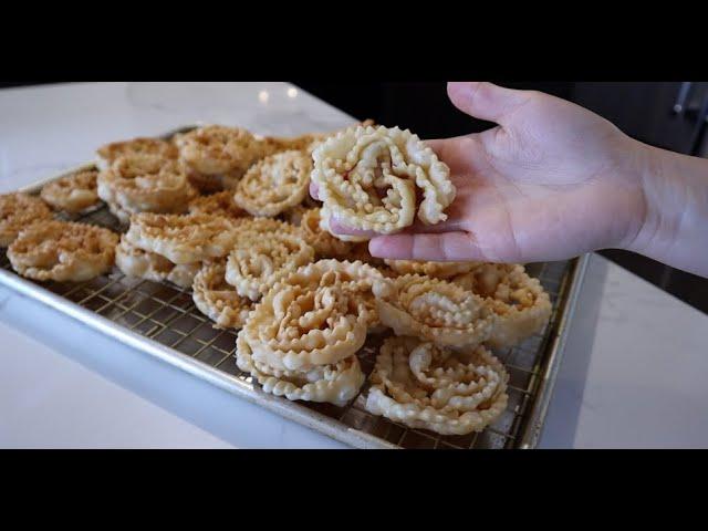 How to Bake Traditional Barese Cartellate "Rose" Cookies