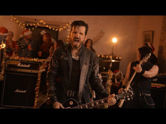 Ricky Warwick - All I Want for Christmas... Is Christmas! (feat. Joe Elliott) [Official Video]