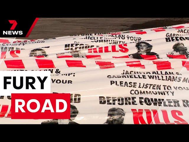 Growing anger in Melbourne’s southeast over level crossing removal project | 7NEWS