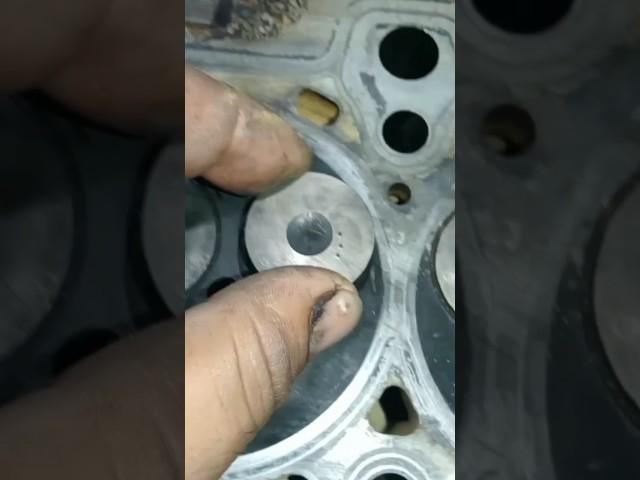 valve guide play #viralvideo #viralshort #viral #automobile #mechancial #valve #guide #clutch #car