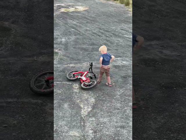 He’s not scared of his electric balance bike Amped A16 ebike