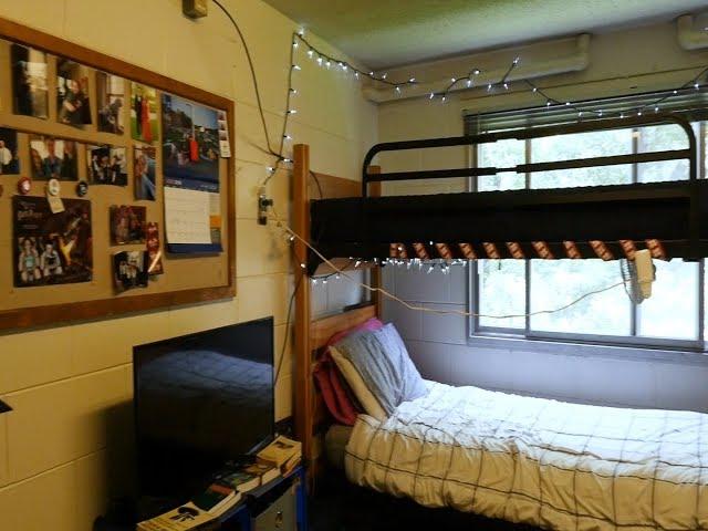 Dorm Decoration Dos and Don'ts