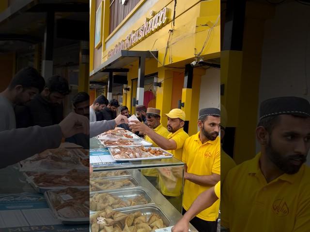 SULEMAN SWEET’S SPECIAL KACHORI AND SAMOSA 🫶️ #explorepage #food #bestfood  #sulemansweets