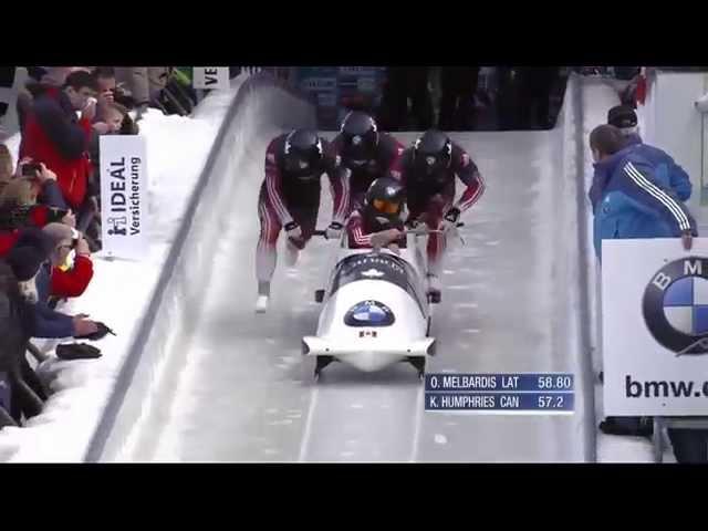 Kaillie Humphries and her team crashed in Winterberg