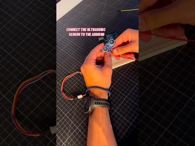 How to build a simple Radar System | Arduino Project #viralshorts #arduino #project #radar #robotics