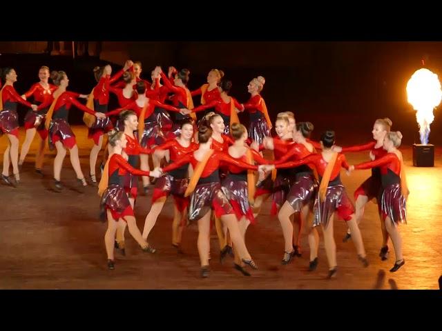 Basel Tattoo 2019 International Highland Dancers + Red Hot Chilli Pipers, Schottland