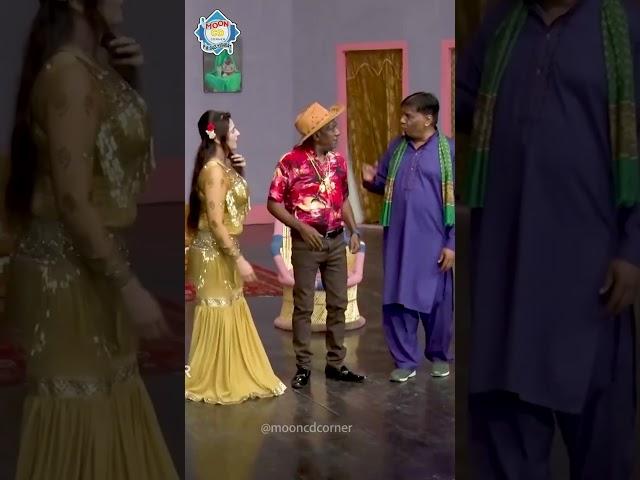 Amanat Chan | Nawaz Anjum | Hum Bhi Kareinge Dhamal | Stage drama #shorts #mooncd