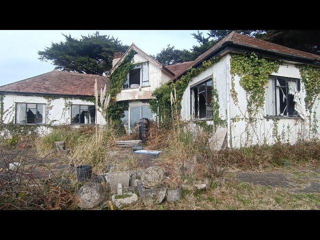 ABANDONED LIFEGUARDS MANSION HOUSE - A Professional Diver & Surfer's Home Soon To Be DEMOLISHED!