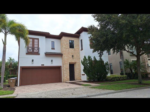 Se Vende Casa Espectacular de 9 Dormitorios 9.5 Baños en Kissimmee, Florida 34747