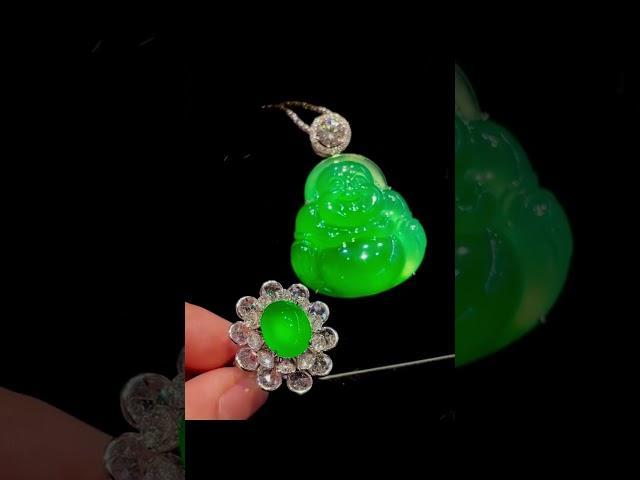 鑽石與翡翠的極致邂逅！這款吊墜憑甚麼驚豔全場？#翡翠玉石#翡翠玉#翡翠挂件#珠宝玉石#珠宝# 珠宝首饰#珠宝玉器#珠宝鉴赏 #jade #jewellery
