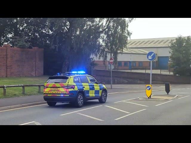 Greater Manchester Police Responding: Skoda Kodiaq - Police dogs