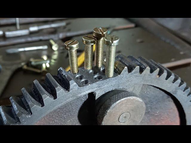 HOW TO REPAIR  A LATHE MACHINE BACK GEAR | FIRE METAL