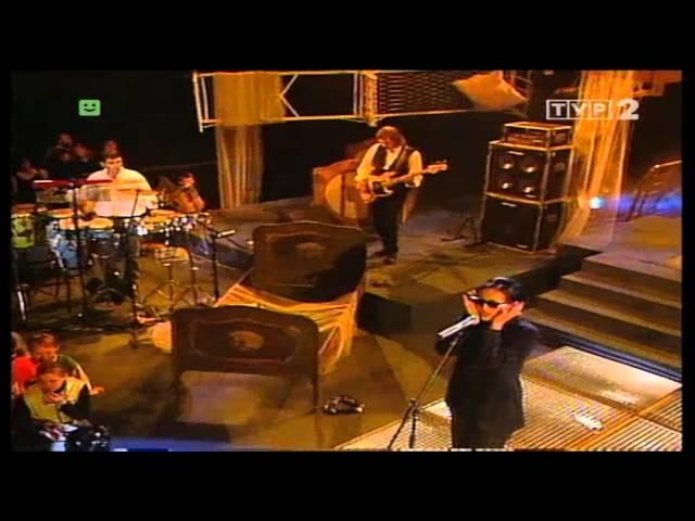 9. Z ogniem w głowie - Maanam koncert "Łóżko" 1996