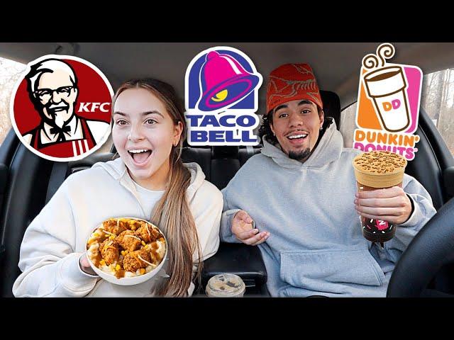 TRYING THANKSGIVING FAST FOOD ITEMS!!