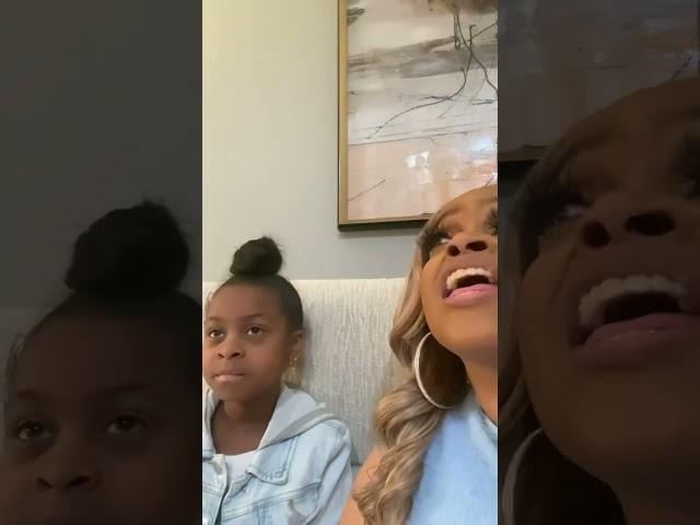 Karen Clark-Sheard and her granddaughter singing ‘Awesome God’ #cogic #karenclarksheard