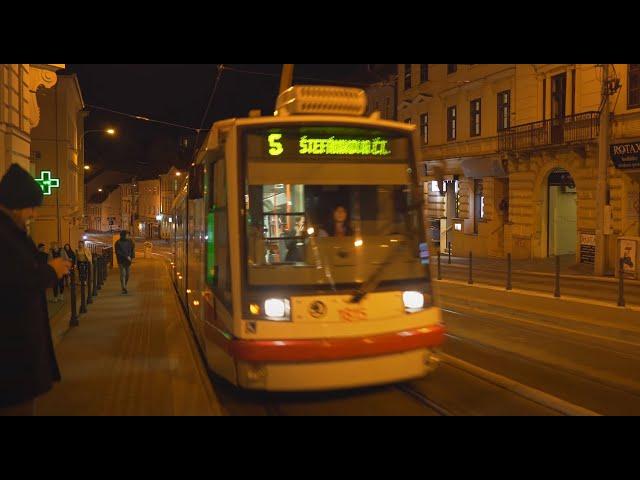 Czech Republic, Brno, tram 5 night ride from Šilingrovo náměstí to Dětská nemocnice