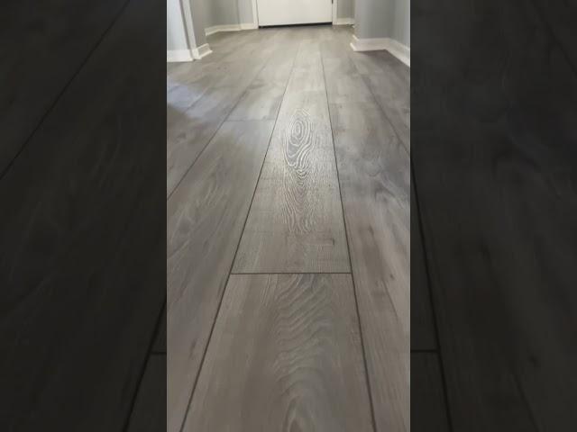 Would this annoy you? #flooring #floor #ocd #home #homeinspection #realtor #realestate #construction