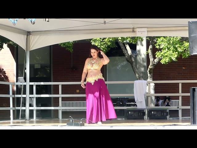 Thrive Movement Arts performs at UCDavis Whole Earth Festival