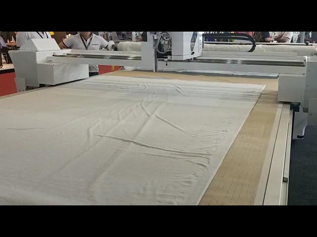 Fully Automatic Fabric Labeler Machine